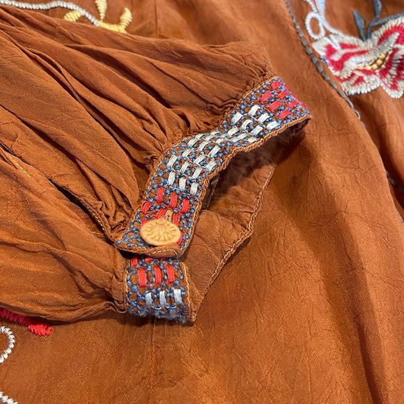 NEW JOHNNY WAS dixie tunic top in almond - Picture 12 of 16